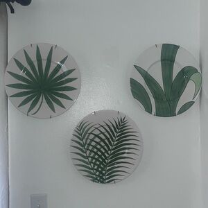 Italian hand painted Vietri Deep Green Botanical Circular Wall Decor Set